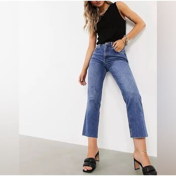 Levis Denim - LEVIS 70s High Flare Size 27 Gorgeous!